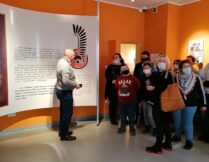Więcej o: Lekcja historii uczniów SOSW na terenie muzeum 11 DK pancernej.