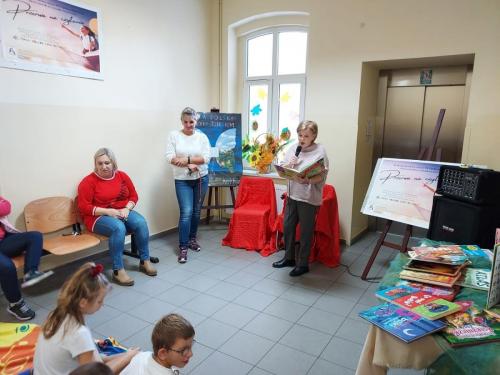 Cała Polska czyta dzieciom - październik 2022