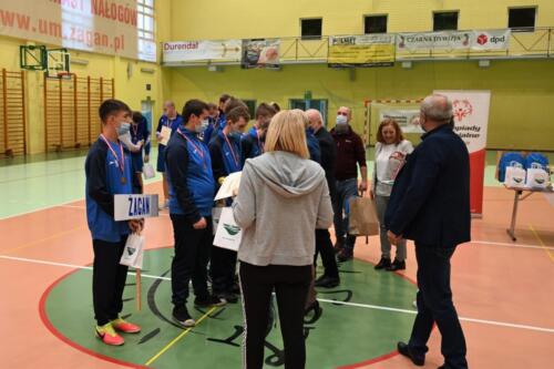 KOSZYKARSKIE ZMAGANIA NA ŻAGAŃSKIEJ ARENIE