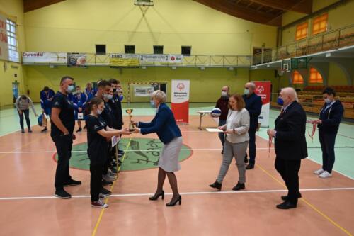 KOSZYKARSKIE ZMAGANIA NA ŻAGAŃSKIEJ ARENIE