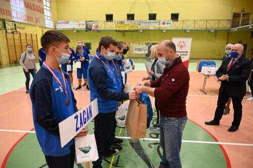 KOSZYKARSKIE ZMAGANIA NA ŻAGAŃSKIEJ ARENIE