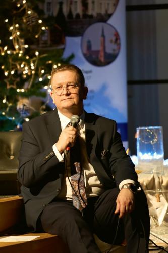 Świąteczne wydarzenie artystyczne pod tytułem „Lampa dla moich kroków, światło na mojej ścieżce”.