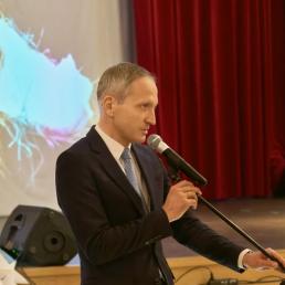 Świąteczne wydarzenie artystyczne pod tytułem „Lampa dla moich kroków, światło na mojej ścieżce”.