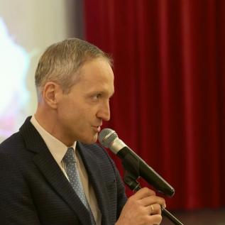 Świąteczne wydarzenie artystyczne pod tytułem „Lampa dla moich kroków, światło na mojej ścieżce”.