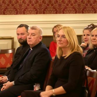 Świąteczne wydarzenie artystyczne pod tytułem „Lampa dla moich kroków, światło na mojej ścieżce”.