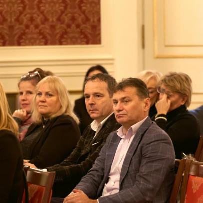 Świąteczne wydarzenie artystyczne pod tytułem „Lampa dla moich kroków, światło na mojej ścieżce”.