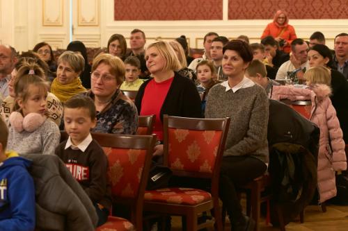 Świąteczne wydarzenie artystyczne pod tytułem „Lampa dla moich kroków, światło na mojej ścieżce”.