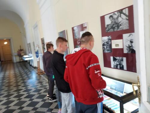 Wystawa "Czterej pancerni I pies-pamiątki Klubu Pancernych z Żagania"